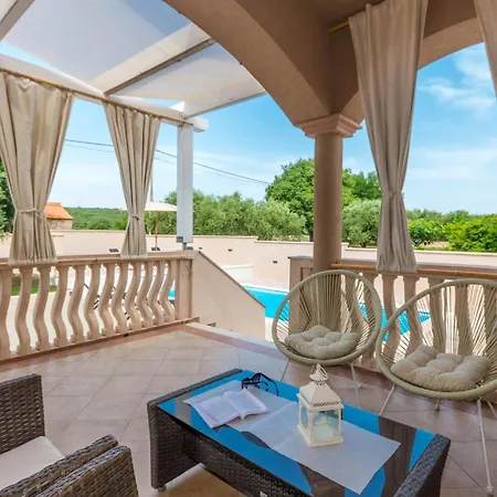 Gorgeous In With Wifi Ferienhaus *